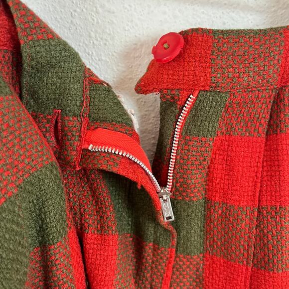 Vintage 50s / 60s Red Green Plaid Wool Midi Skirt Pleated // Size‎ XS - Picture 3 of 5